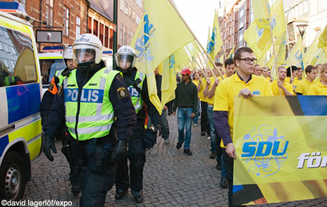 genre_polis_464_01.jpg