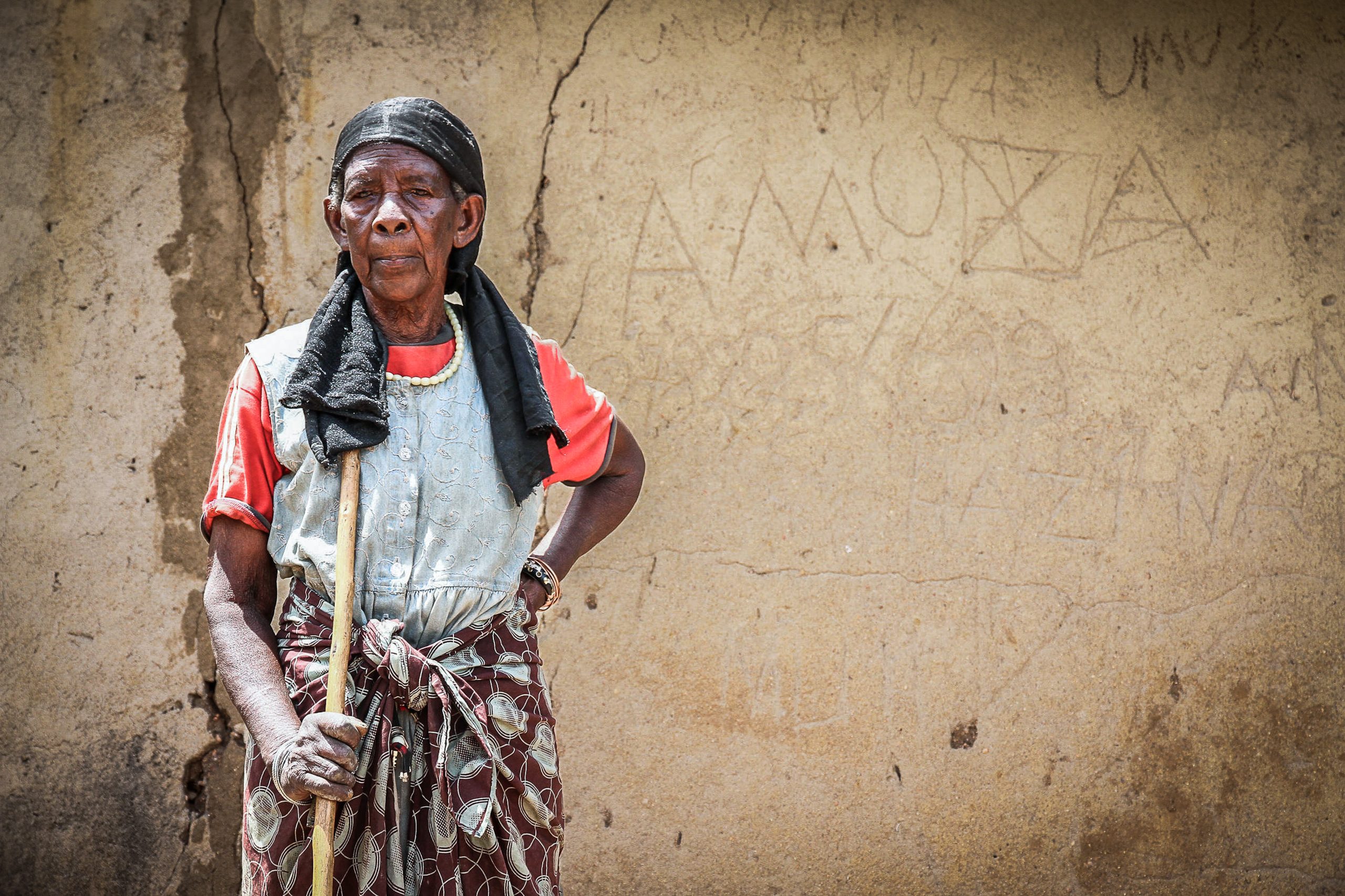 Zura Karuhimbi, Rwanda