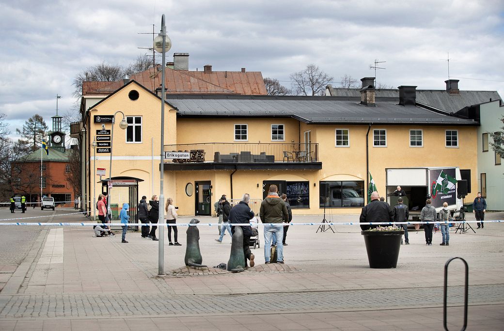 Nordiska motståndsrörelsen höll torgmöte i Ludvika under 1 maj - Öberg lämnade återbud