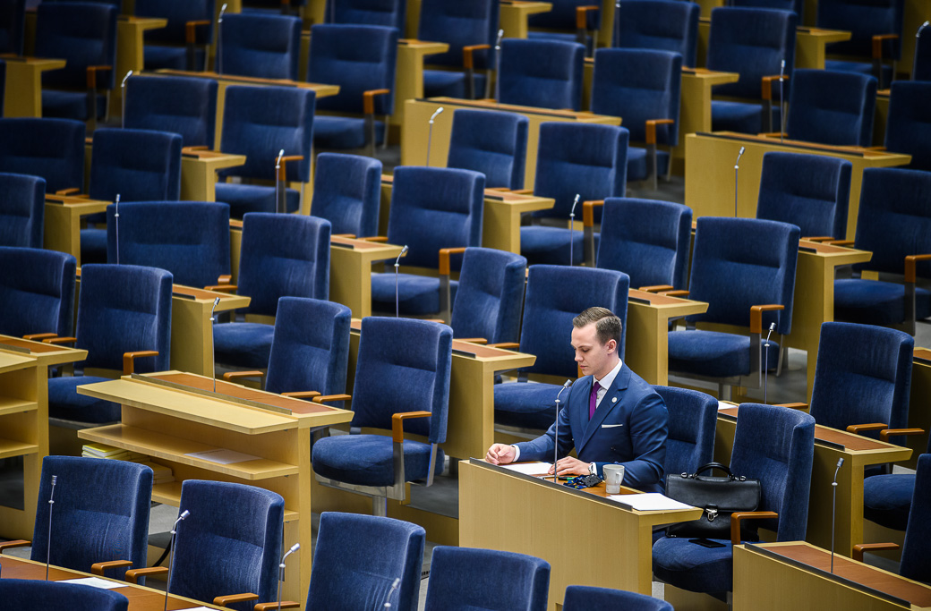 Hösten 2020 tog Tobias Andersson, rättspolitisk talesperson för Sverigedemokraterna, initiativ till ett nätverk i Riksdagen mot ”svenskfientlighet”.