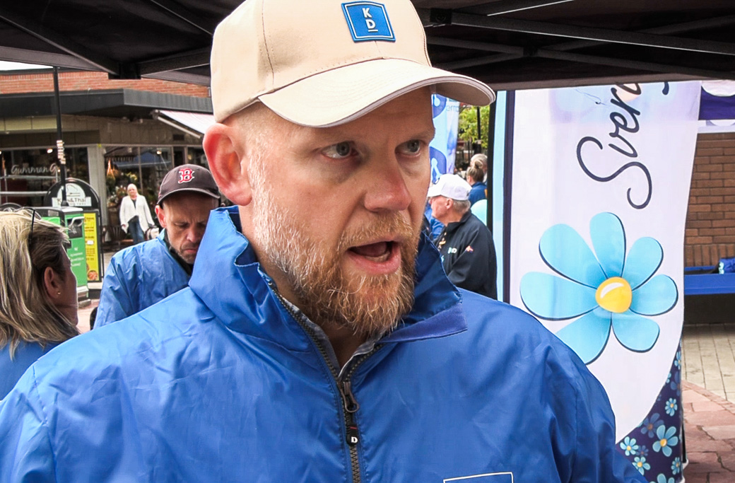 Johan Lithén var tidigare medlem i vit makt-organisationen Det fria Sverige och kandiderar nu för Kristdemokraterna i Mora.