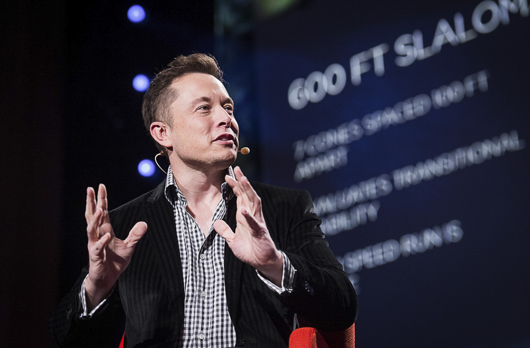 Elon Musk odlar bilden av sig själv som en self made entreprenör. 2009 stämde han sig till rätten att kalla sig medgrundare av Tesla Motors.
