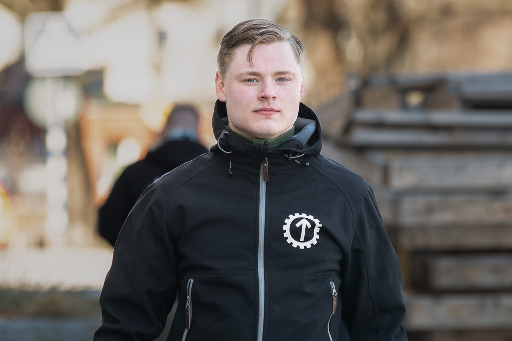 Lukas Lindgren är sedan mars 2022 ansvarig utgivare för NMR:s sajt och döms nu för två fall av tryckfrihetsbrottet hets mot folkgrupp.