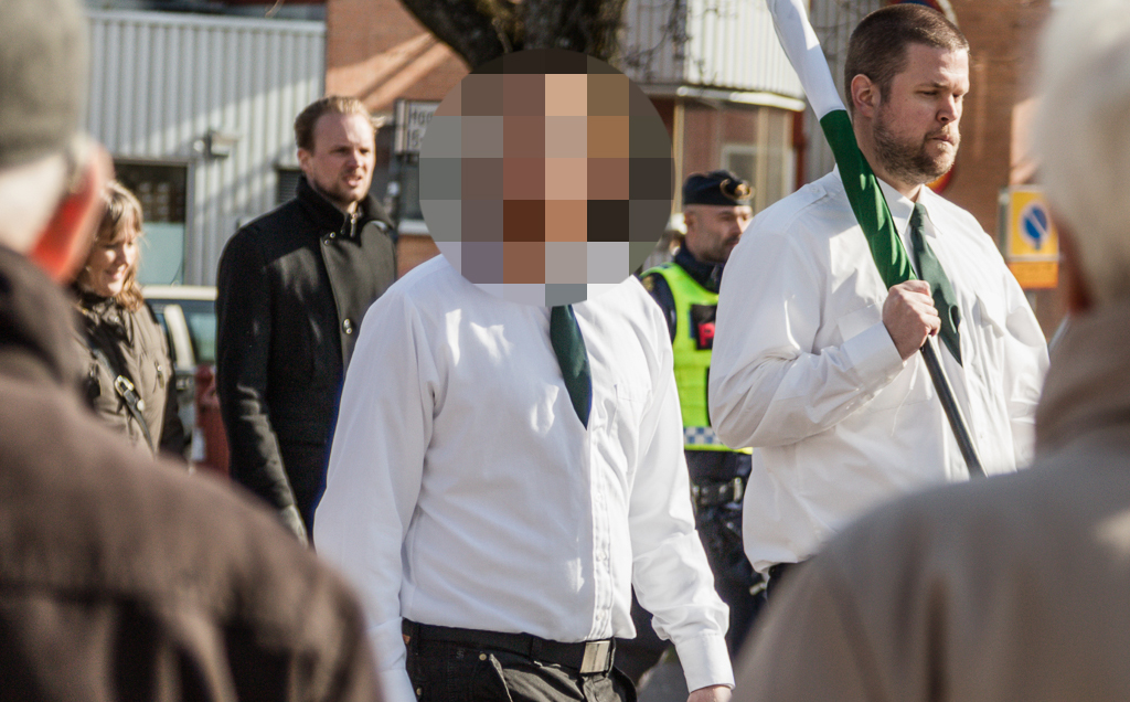 35-åringen i samband med att nazistiska Nordiska motståndsrörelsen demonstrerade i Borlänge 2016. 